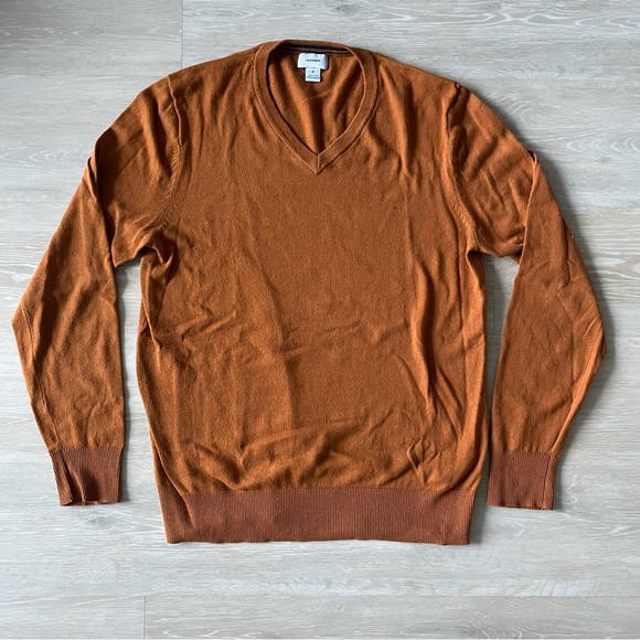 Old Navy Other - Men’s V-neck Sweater